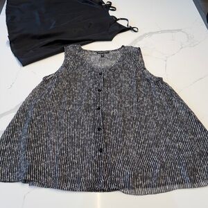 Eileen Fisher 100% silk blouse with slip S